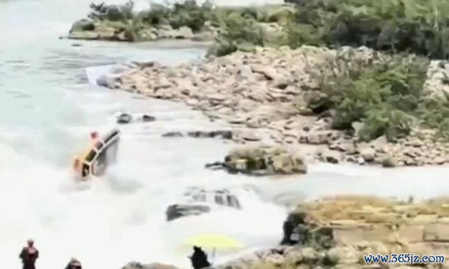 央视曝光网红漂流乱象 安全隐患频现